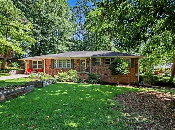 905 Homewood Ct, Decatur, GA 30033