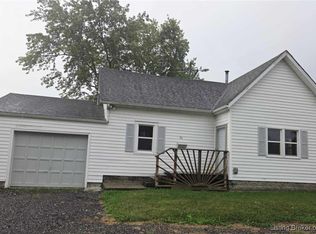 55 E Davis St, Scottsburg, IN