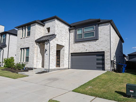 2nd image of 3609 Hollow Pine Dr