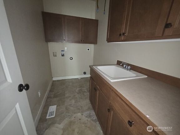 5th image of 8011 134th Street Ct E