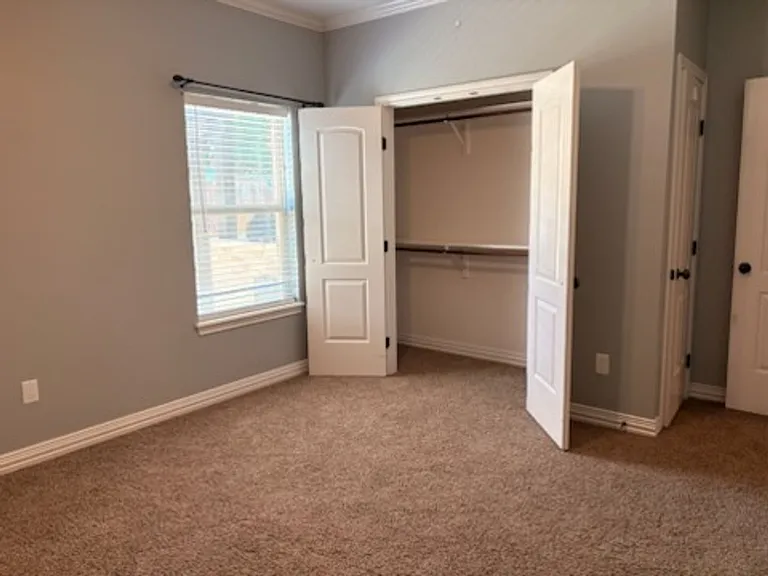 733 Benelli Dr — Photo 12