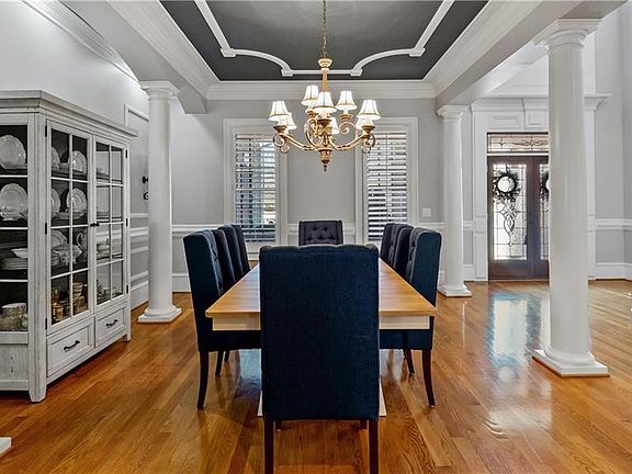5th image of 5757 Allee Way