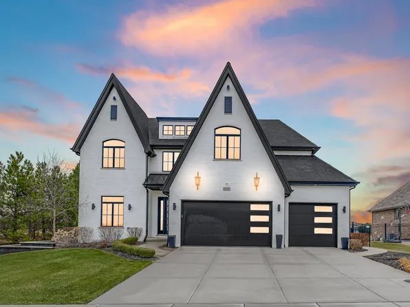 22303 Majestic Ln, Frankfort, IL 60423