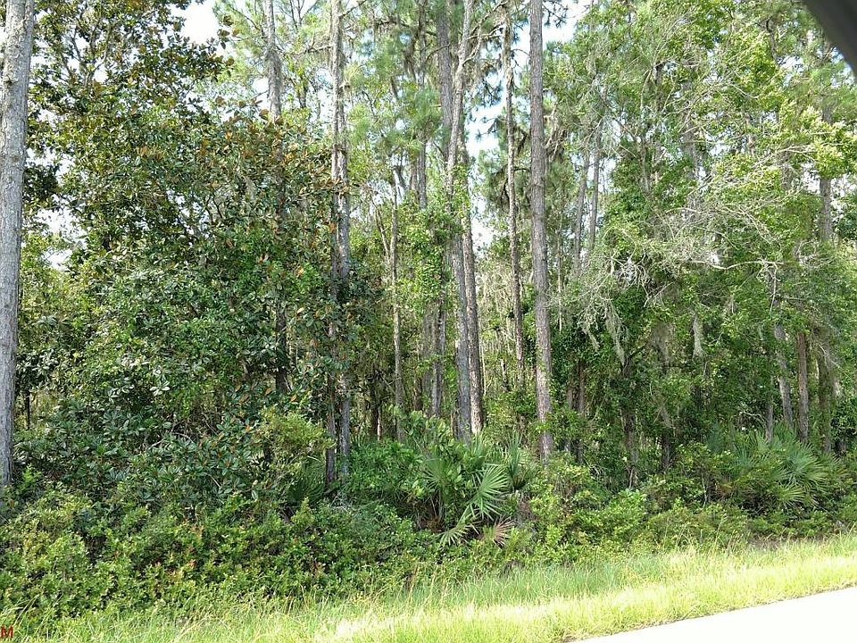 2nd image of 401 W River Rd