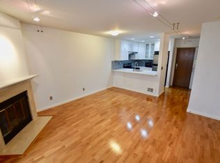 211 Summit Ave E APT 119, Seattle, WA 98102