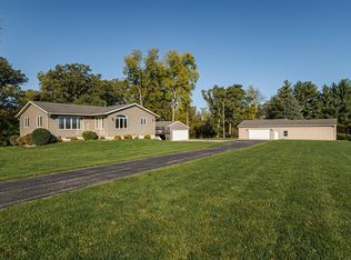 29 County Road 16 Rd SE, Rochester, MN 55904