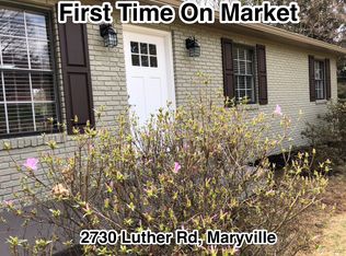 2730 Luther Rd, Maryville, TN 37804
