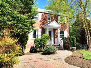 739 N Albemarle St, Arlington, VA 22203