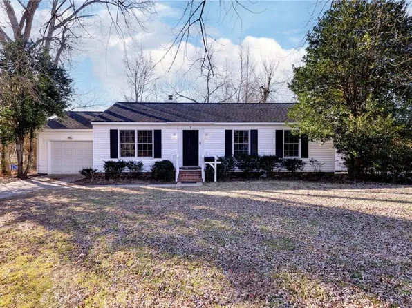 1 Miller Rd, Newport News, VA 23602