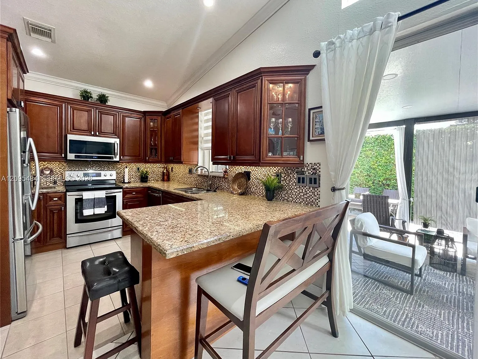 Century Estates 1st Addn — Photo 4