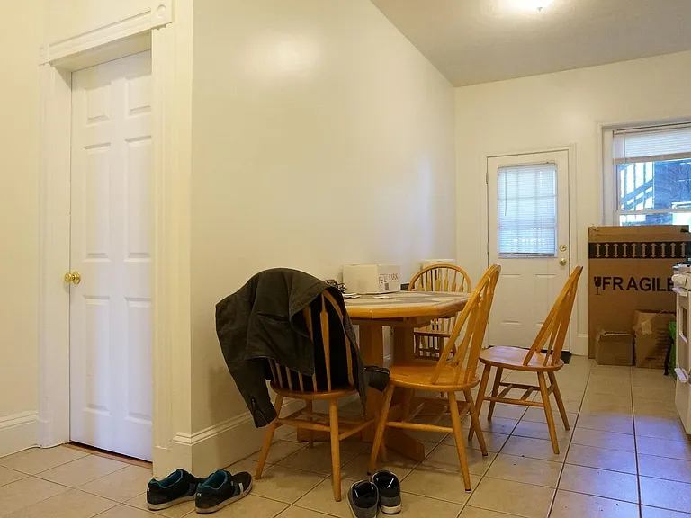 83 Brighton Ave #1L — Photo 8