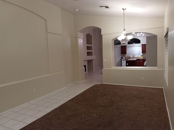 3rd image of 1333 N Malibu Ln