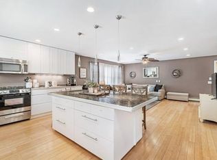 87 Alpine Pl #87, Franklin, MA 02038