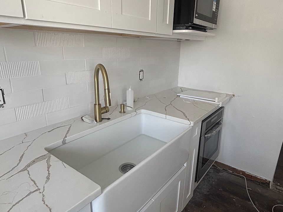 1st image of 82B Hastings Ave #B