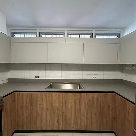 1309 Magdalena — Photo 3