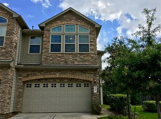 70 Aventura Pl, Spring, TX 77389