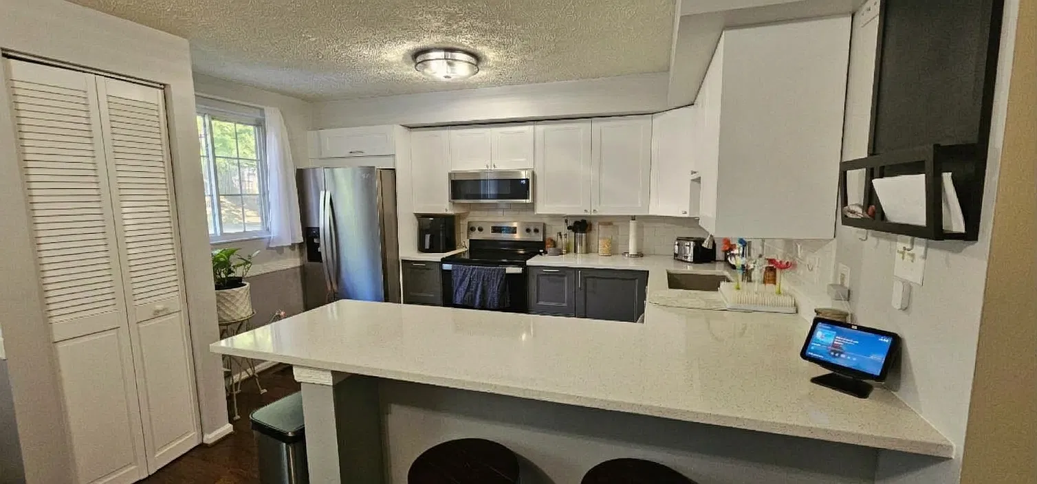 3 bed, 1595 sqft, $3,000 — Photo 4