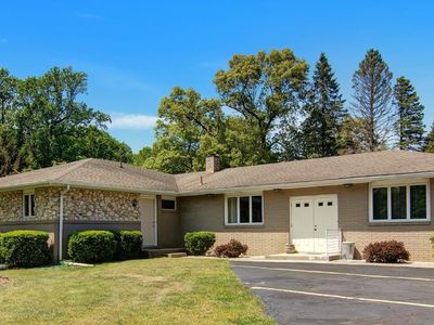 371 E Us Highway 20, Chesterton, IN, 46304
