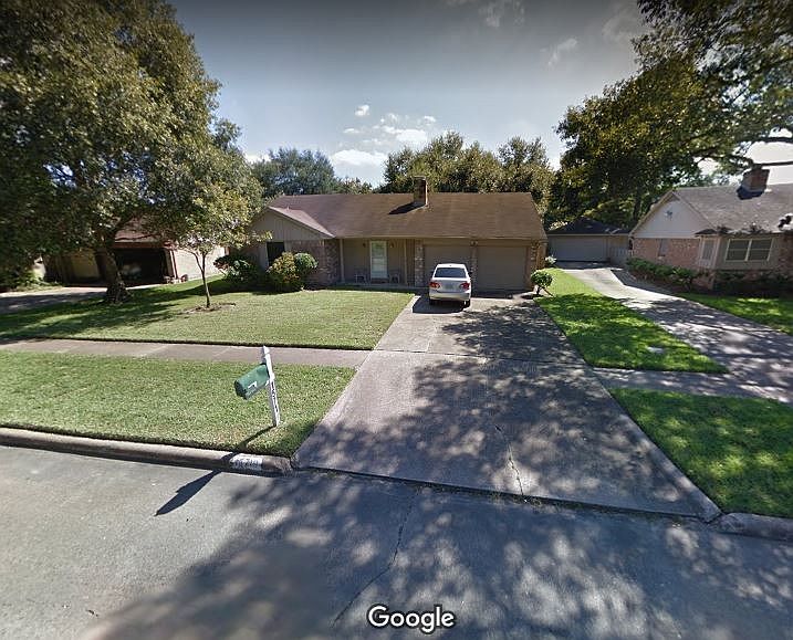 1st image of 15719 Boulder Oaks Dr