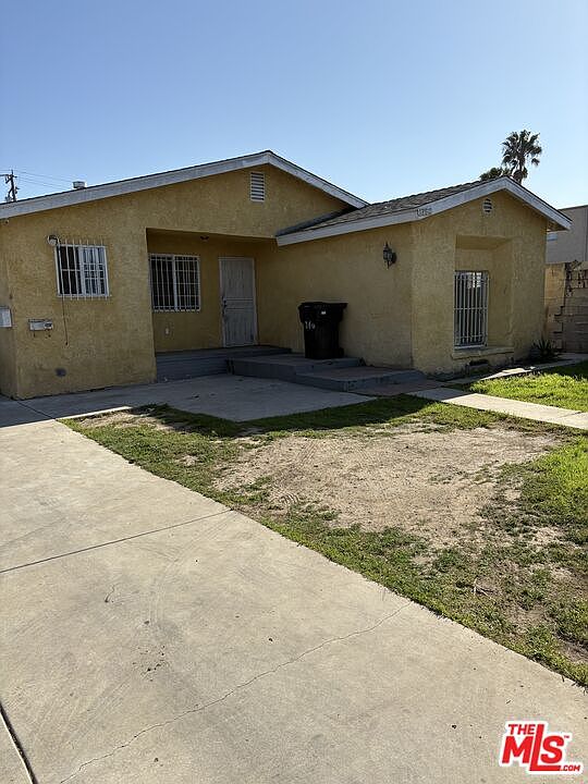 1st image of 1260 W 94th St