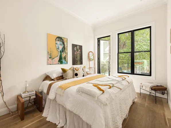 378 Eight Street image 7 of 15