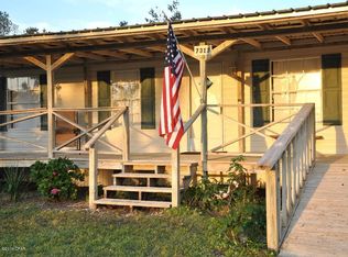 7313 Birchwood Rd, Grand Ridge, FL 32442