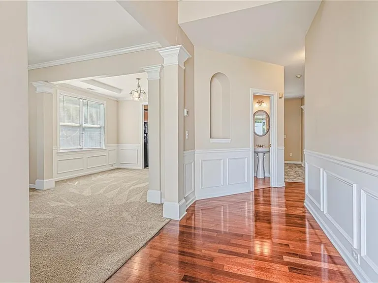 1807 Preserve Creek Way — Photo 4