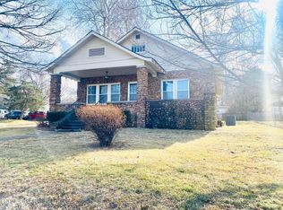 501 W McCord St, Neosho, MO 64850