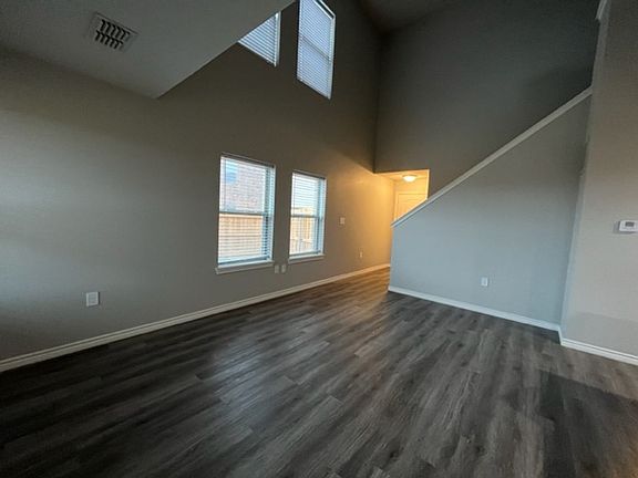 3rd image of 2834 Melissa Ln