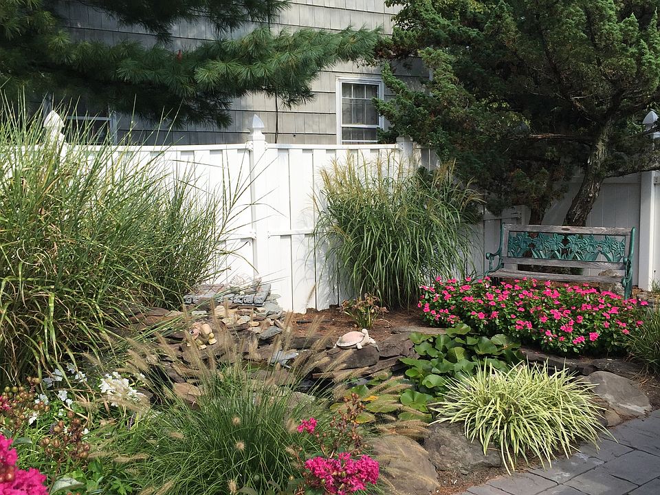 1st image of 225 Jumping Brook Dr