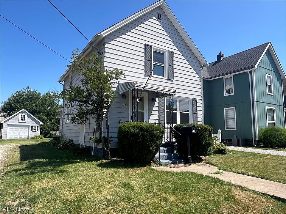 1st image of 978 Buffalo St