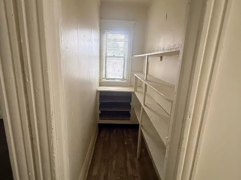 1231A W Windlake Ave — Photo 4
