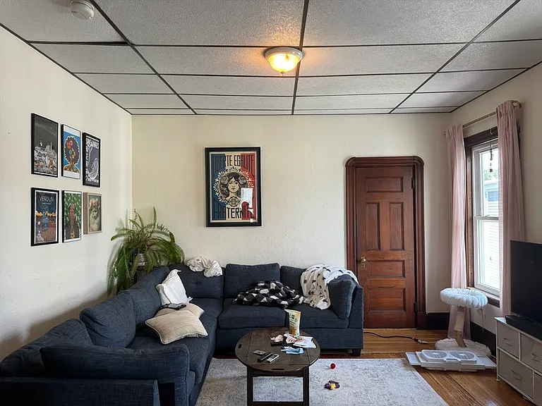 783 E 4th St #3 — Photo 2