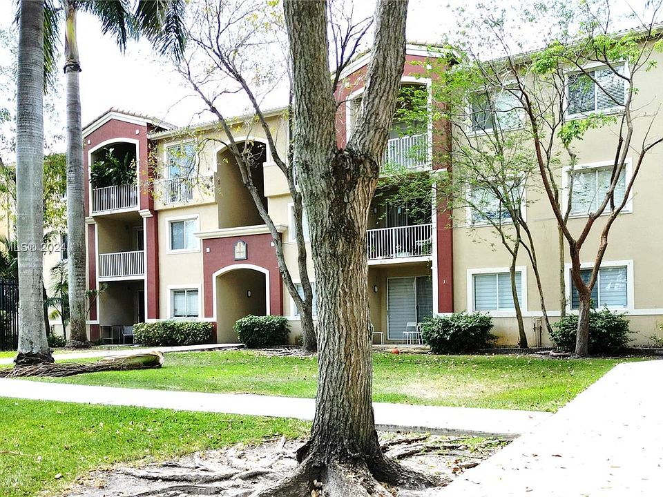 1st image of 7085 Nova Dr APT 313