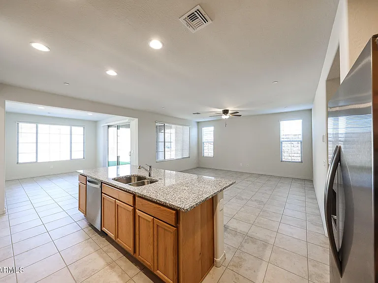 13438 W Copperleaf Ln — Photo 4