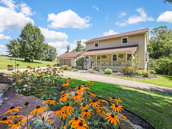 524 W Rushville Rd NE, Lancaster, OH 43130