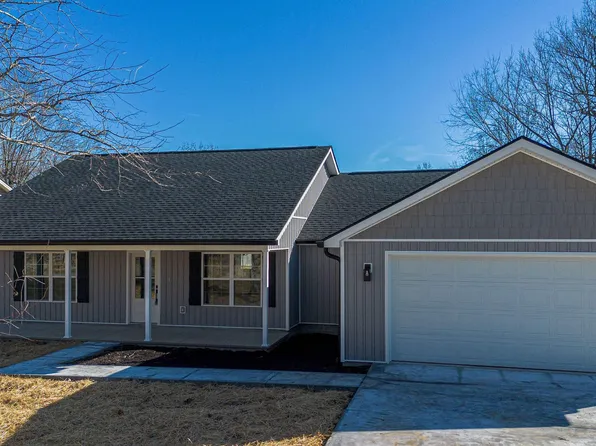 1900 Debby Dr, Paducah, KY 42003