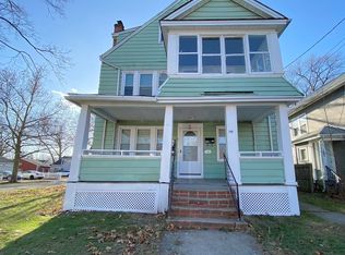 164-166 Woodlawn St, Springfield, MA 01108