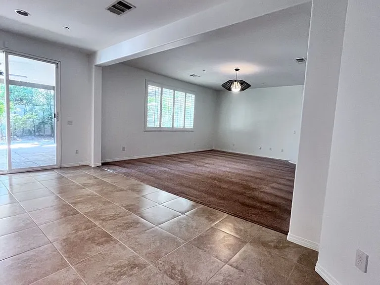 4040 Obsidian Rd — Photo 6