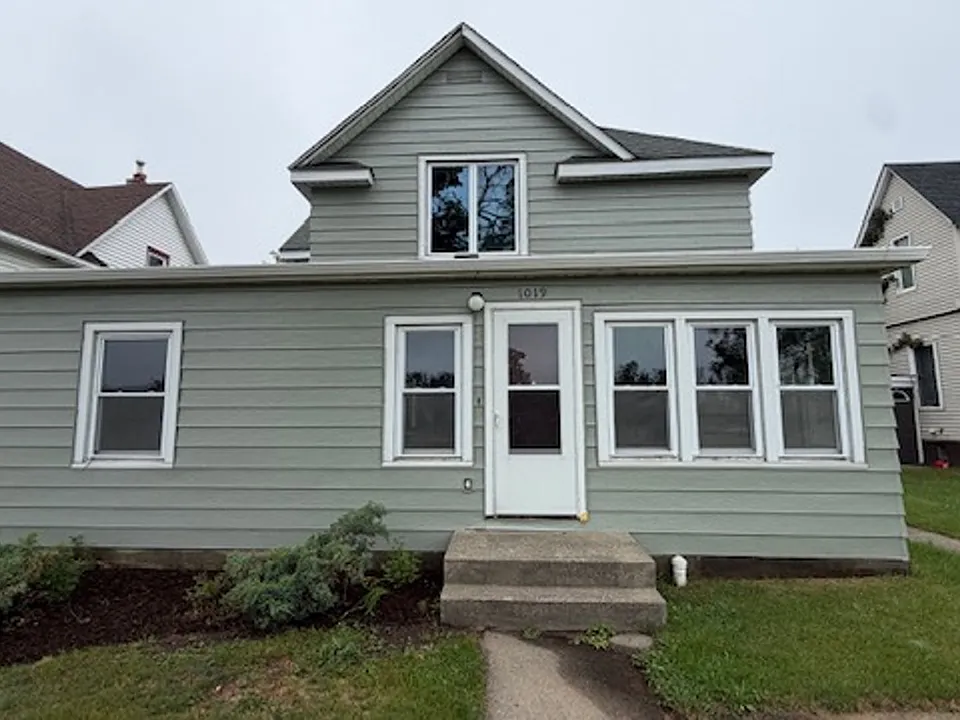 1019 Bemidji Ave N