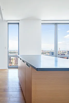 Rented by Compass | media 40