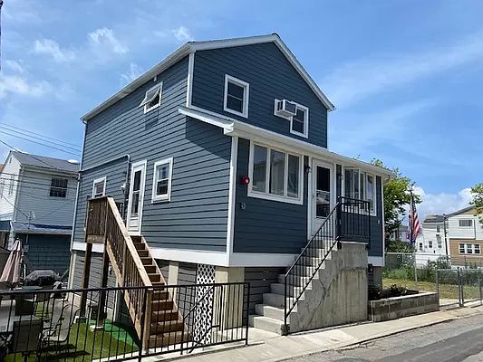 2nd image of 21 Abbey Ct