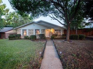 734 Mockingbird Dr, Lewisville, TX 75067