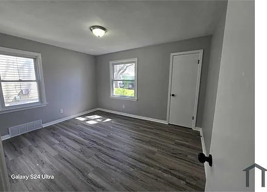 401 Millman Dr — Photo 6
