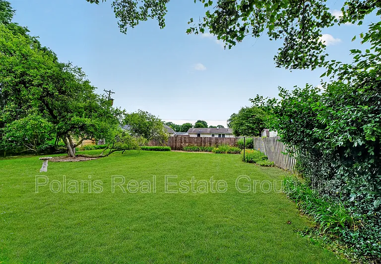 4419 Charles Dr — Photo 22