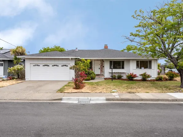 2 Baja Court, Corte Madera, CA 94925
