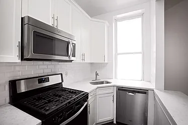 Rented by Waldstar Real Estate LLC