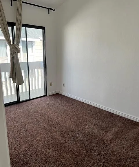 4082 Mahaila Ave #C — Photo 19