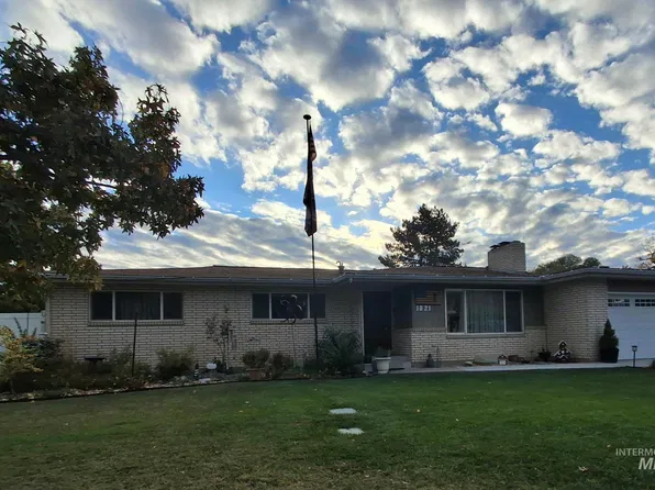 1821 Howard Ave, Caldwell, ID 83605