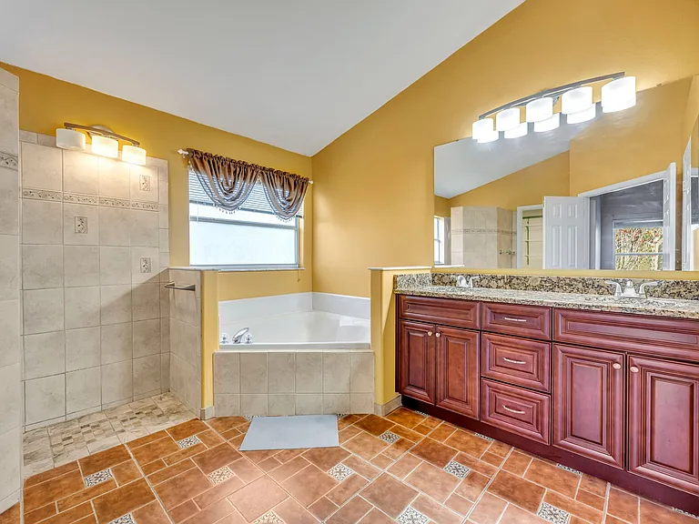 3136 Crystal Creek Blvd — Photo 26